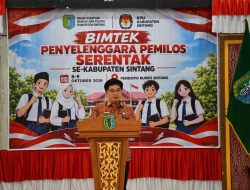Bupati Sintang Bekali Pelajar dengan Pendidikan Demokrasi Lewat Pemilu OSIS